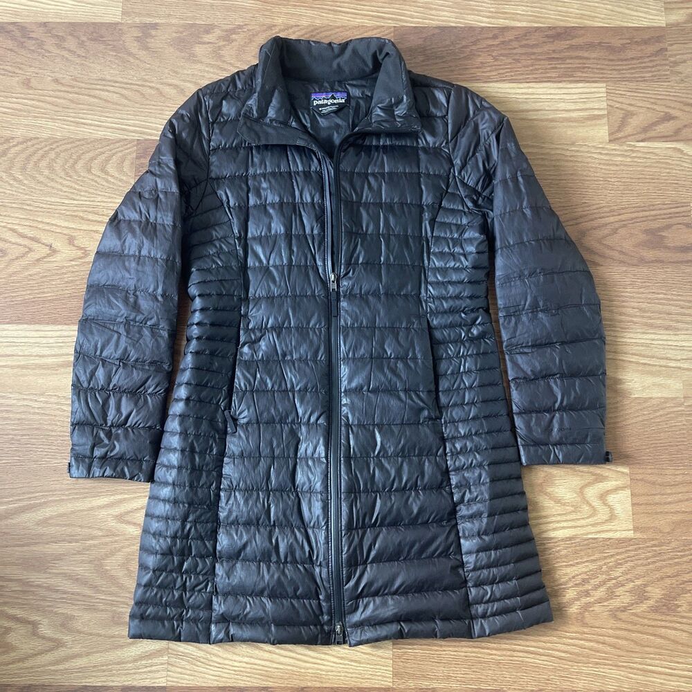 Patagonia Down Sweater Coat Women's M Black Down Insulated Quilted Full Zip